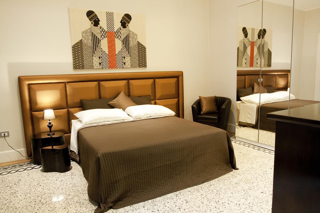Palazzo 900 Bed & Breakfast Brindisi Oda fotoğraf
